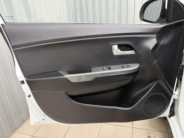 Kia Rio III с пробегом 2013 года, цена 848 000 рублей, 188238 км, седан, Автокод Объявления