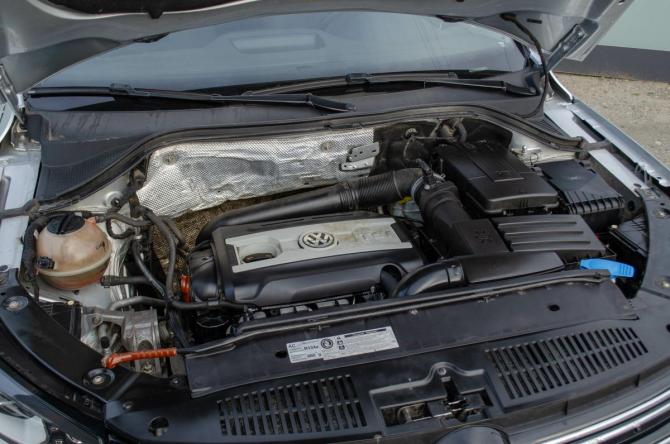 Volkswagen Tiguan I Рестайлинг с пробегом 2012 года, цена 1 337 000 рублей, 206000 км, внедорожник, Автокод Объявления
