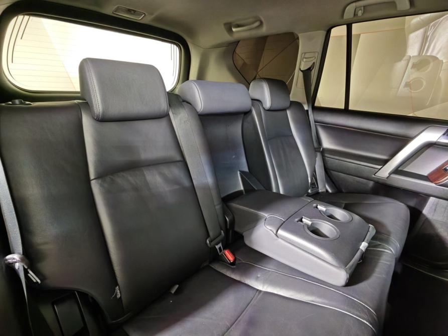 Toyota Land Cruiser Prado 150 Series Рестайлинг 1 Москва  - изображение 17