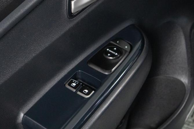 Kia Rio IV Рестайлинг с пробегом 2020 года, цена 1 279 000 рублей, 138000 км, седан, Автокод Объявления