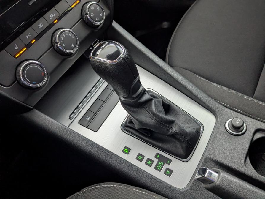 Skoda Octavia III (A7) Рестайлинг Москва  - изображение 28