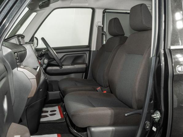 Toyota Roomy I Рестайлинг с пробегом 2022 года, цена 1 015 000 рублей, 56000 км, микровэн, Автокод Объявления