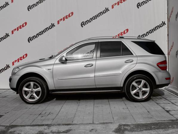 Mercedes-Benz M-Класс II (W164) Рестайлинг с пробегом 2010 года, цена 1 450 000 рублей, 274304 км, внедорожник, Автокод Объявления