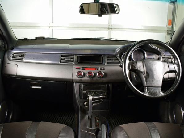 Toyota WiLL II (VS) с пробегом 2001 года, цена 487 999 рублей, 443231 км, хэтчбек, Автокод Объявления