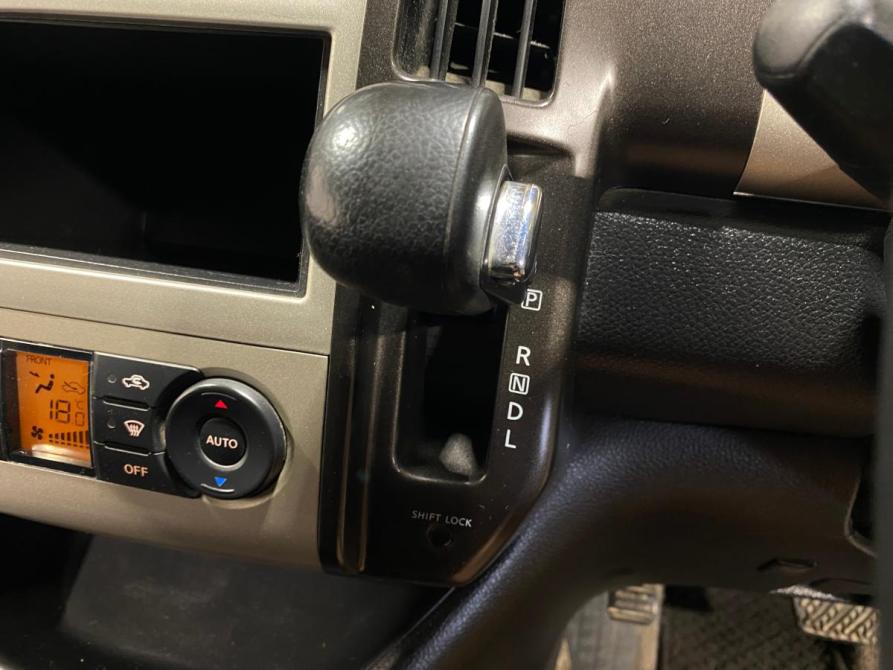 Nissan Serena III (C25) Челябинск  - изображение 13