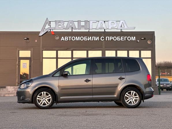 Volkswagen Touran I Рестайлинг 2 с пробегом 2011 года, цена 970 000 рублей, 187400 км, компактвэн, Автокод Объявления