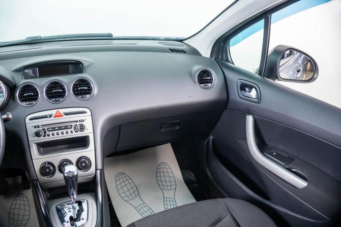 Peugeot 408 I с пробегом 2012 года, цена 599 000 рублей, 293000 км, седан, Автокод Объявления