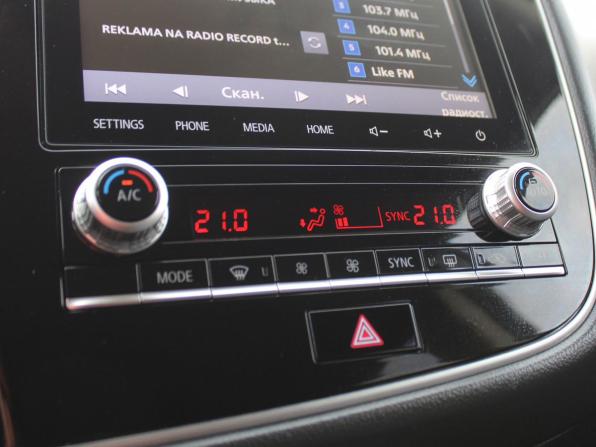 Mitsubishi Outlander III Рестайлинг 3 с пробегом 2021 года, цена 2 959 000 рублей, 73741 км, внедорожник, Автокод Объявления
