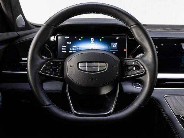 Geely Monjaro I Рестайлинг с пробегом 2025 года, цена 3 800 000 рублей, 14797 км, внедорожник, Автокод Объявления