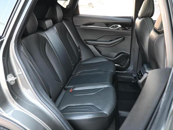Geely Coolray I Рестайлинг 2 с пробегом 2025 года, цена 2 399 000 рублей, 11608 км, внедорожник, Автокод Объявления