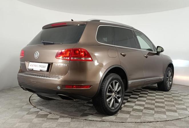 Volkswagen Touareg II с пробегом 2011 года, цена 1 870 000 рублей, 231295 км, внедорожник, Автокод Объявления