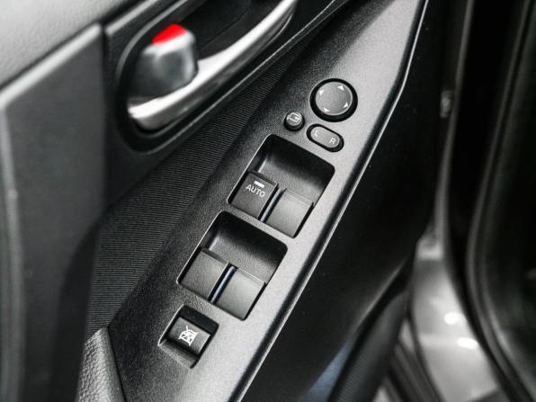 Mazda 3 II (BL) Рестайлинг с пробегом 2012 года, цена 939 000 рублей, 134248 км, седан, Автокод Объявления