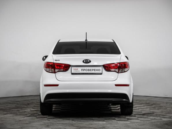 Kia Rio III Рестайлинг с пробегом 2016 года, цена 1 099 000 рублей, 91496 км, седан, Автокод Объявления