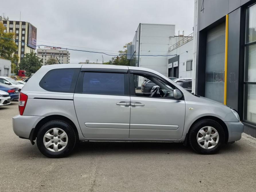 Kia Carnival II Москва  - изображение 4