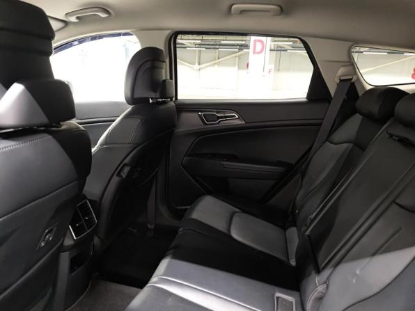 Kia Sportage V с пробегом 2022 года, цена 3 099 000 рублей, 70110 км, внедорожник, Автокод Объявления