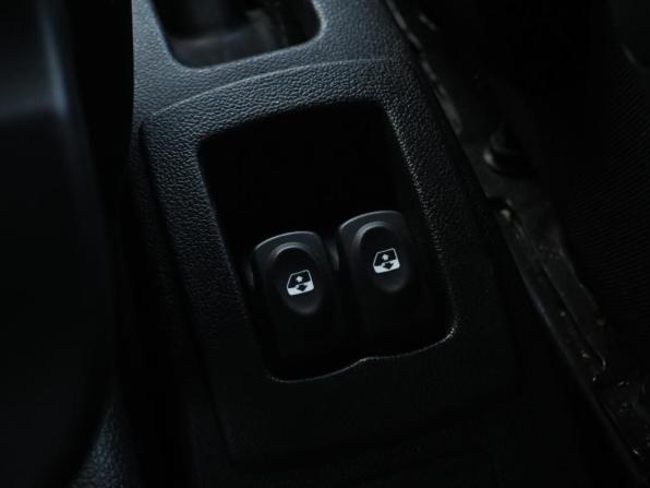 Renault Sandero I с пробегом 2013 года, цена 959 000 рублей, 102627 км, хэтчбек, Автокод Объявления