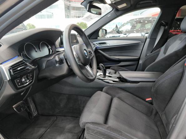 BMW 5 серии VII (G30/G31/G38) с пробегом 2018 года, цена 2 750 000 рублей, 226593 км, седан, Автокод Объявления