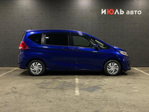 Honda Freed II с пробегом 2019 года, цена 1 850 000 рублей, 31114 км, компактвэн, Автокод Объявления