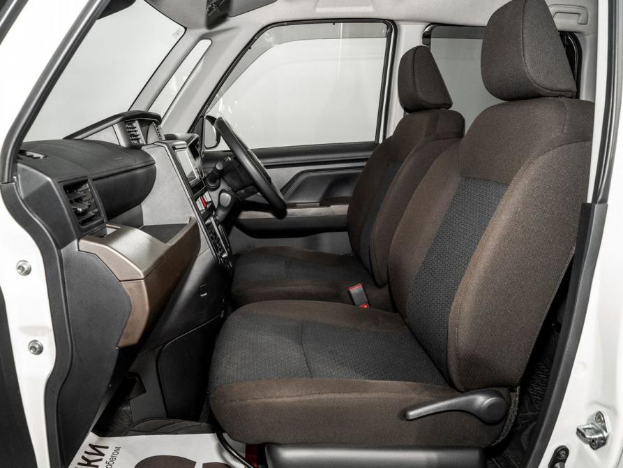 Toyota Roomy I Рестайлинг Иркутск  - изображение 6