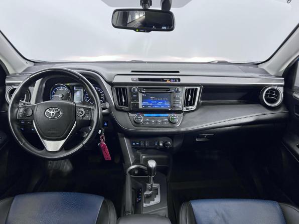 Toyota RAV4 IV (XA40) Рестайлинг с пробегом 2016 года, цена 2 250 000 рублей, 139239 км, внедорожник, Автокод Объявления