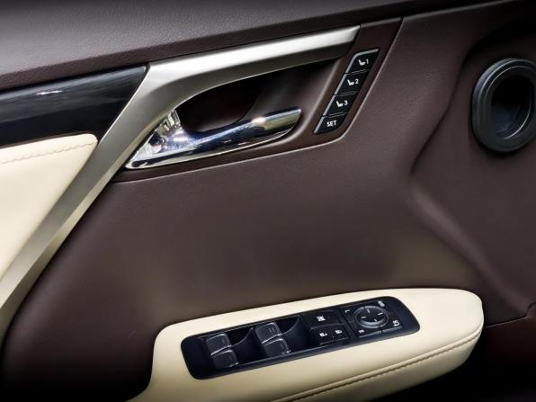 Lexus RX IV с пробегом 2017 года, цена 3 790 000 рублей, 120498 км, внедорожник, Автокод Объявления