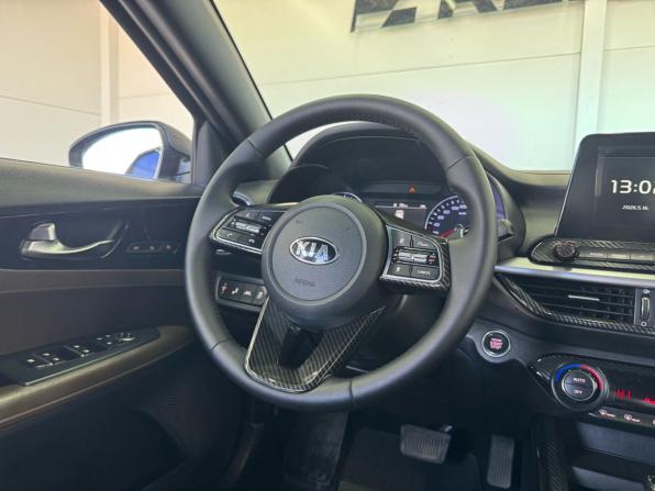 Kia Cerato IV с пробегом 2019 года, цена 1 619 000 рублей, 178220 км, седан, Автокод Объявления