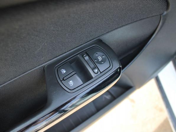 Opel Corsa D Рестайлинг II с пробегом 2012 года, цена 389 000 рублей, 205246 км, хэтчбек, Автокод Объявления