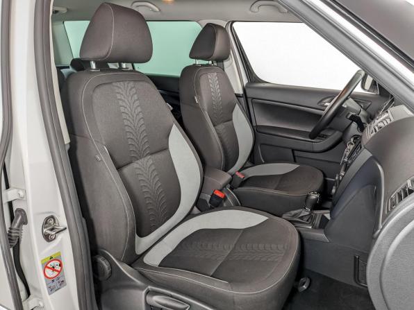 Skoda Yeti I Рестайлинг с пробегом 2017 года, цена 1 375 000 рублей, 147729 км, внедорожник, Автокод Объявления