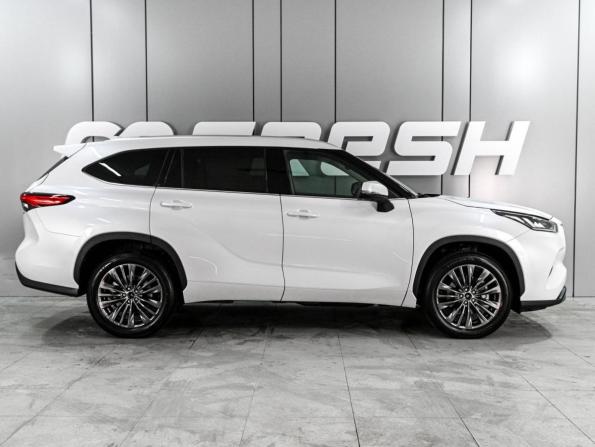 Toyota Highlander IV (XU70) с пробегом 2026 года, цена 5 999 000 рублей, 48 км, внедорожник, Автокод Объявления