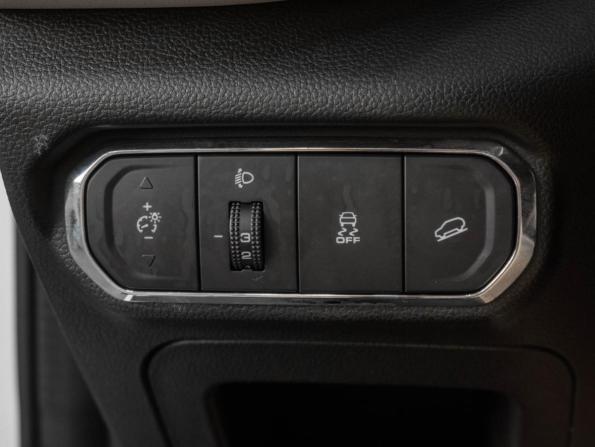Haval Jolion I с пробегом 2023 года, цена 1 799 000 рублей, 74133 км, внедорожник, Автокод Объявления