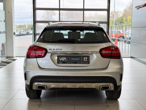Mercedes-Benz GLA I (X156) Рестайлинг с пробегом 2019 года, цена 2 217 000 рублей, 80575 км, внедорожник, Автокод Объявления