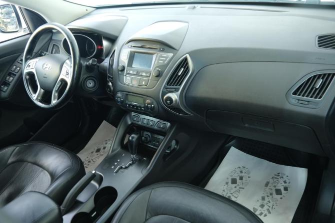 Hyundai ix35 I Рестайлинг с пробегом 2014 года, цена 1 869 000 рублей, 157000 км, внедорожник, Автокод Объявления