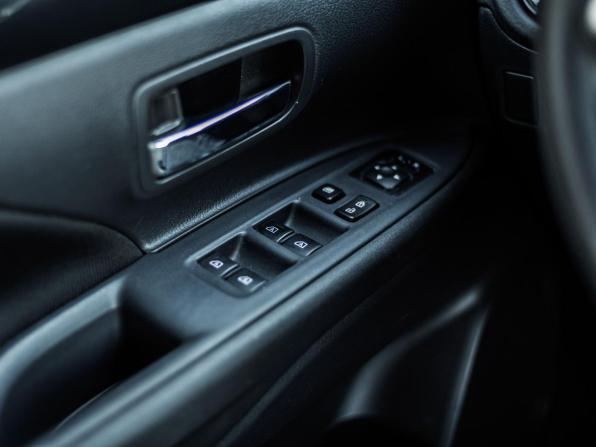 Mitsubishi Outlander IV с пробегом 2022 года, цена 2 150 000 рублей, 49040 км, внедорожник, Автокод Объявления