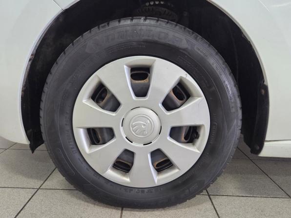 Skoda Rapid I с пробегом 2014 года, цена 533 000 рублей, 308240 км, лифтбек, Автокод Объявления