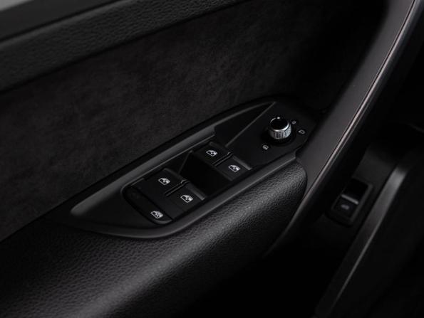 Audi Q5 II (FY) с пробегом 2018 года, цена 3 290 000 рублей, 188752 км, внедорожник, Автокод Объявления