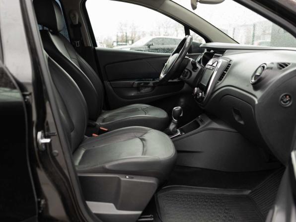 Renault Kaptur I с пробегом 2018 года, цена 1 230 000 рублей, 163029 км, внедорожник, Автокод Объявления