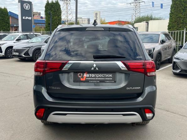 Mitsubishi Outlander III Рестайлинг 3 с пробегом 2019 года, цена 1 950 000 рублей, 134665 км, внедорожник, Автокод Объявления