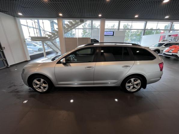 Skoda Octavia III (A7) с пробегом 2013 года, цена 992 000 рублей, 336448 км, универсал, Автокод Объявления