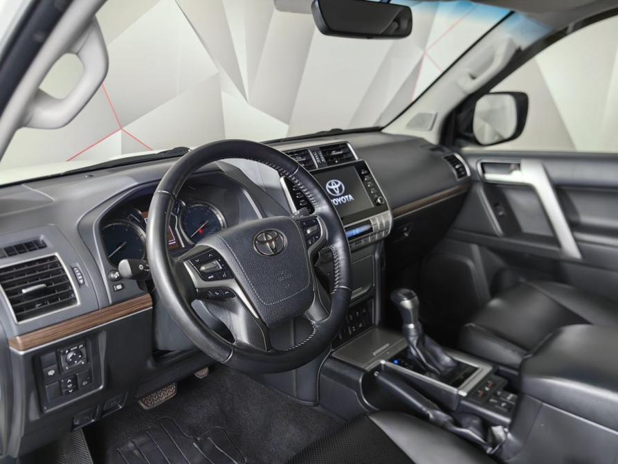 Toyota Land Cruiser Prado 150 Series Рестайлинг 3 Москва  - изображение 19