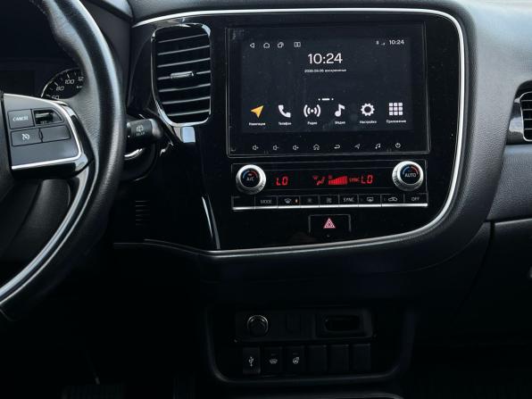 Mitsubishi Outlander III Рестайлинг 3 с пробегом 2021 года, цена 2 195 000 рублей, 55000 км, внедорожник, Автокод Объявления