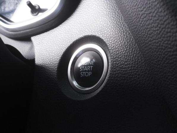 Toyota Corolla XII (E210) с пробегом 2021 года, цена 1 830 000 рублей, 84533 км, седан, Автокод Объявления