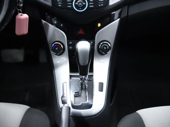 Chevrolet Cruze I Рестайлинг с пробегом 2013 года, цена 630 000 рублей, 266696 км, седан, Автокод Объявления
