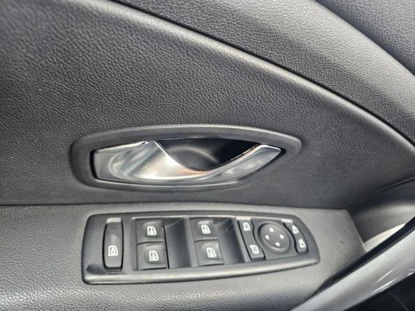 Renault Megane III с пробегом 2011 года, цена 719 000 рублей, 365819 км, универсал, Автокод Объявления