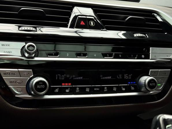 BMW 5 серии VII (G30/G31/G38) с пробегом 2020 года, цена 3 939 000 рублей, 96000 км, седан, Автокод Объявления