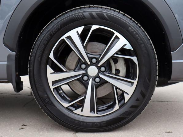 JAC JS6 с пробегом 2023 года, цена 1 900 000 рублей, 47845 км, внедорожник, Автокод Объявления
