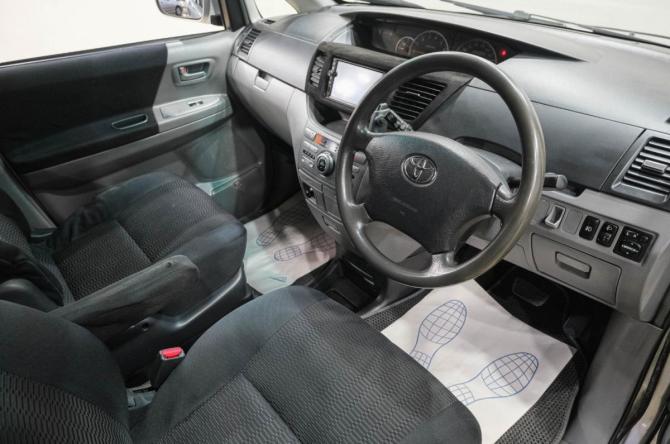 Toyota Voxy I (R60) с пробегом 2006 года, цена 999 000 рублей, 282000 км, компактвэн, Автокод Объявления