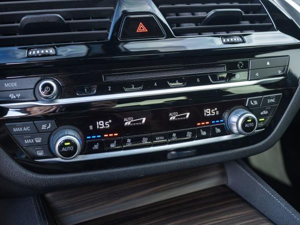 BMW 5 серии VII (G30/G31/G38) с пробегом 2017 года, цена 4 599 000 рублей, 112539 км, седан, Автокод Объявления