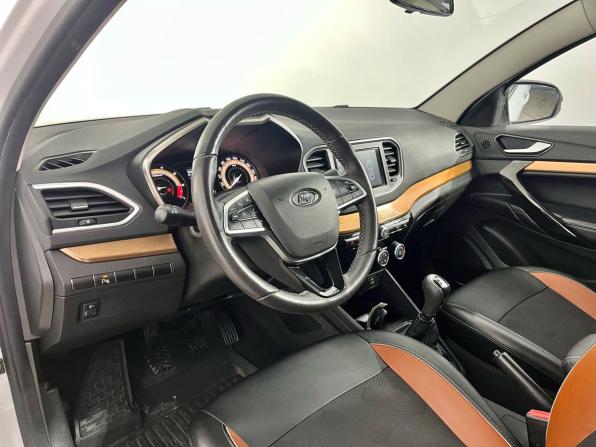 Lada (ВАЗ) Vesta I Рестайлинг (NG) с пробегом 2023 года, цена 1 350 000 рублей, 26125 км, седан, Автокод Объявления