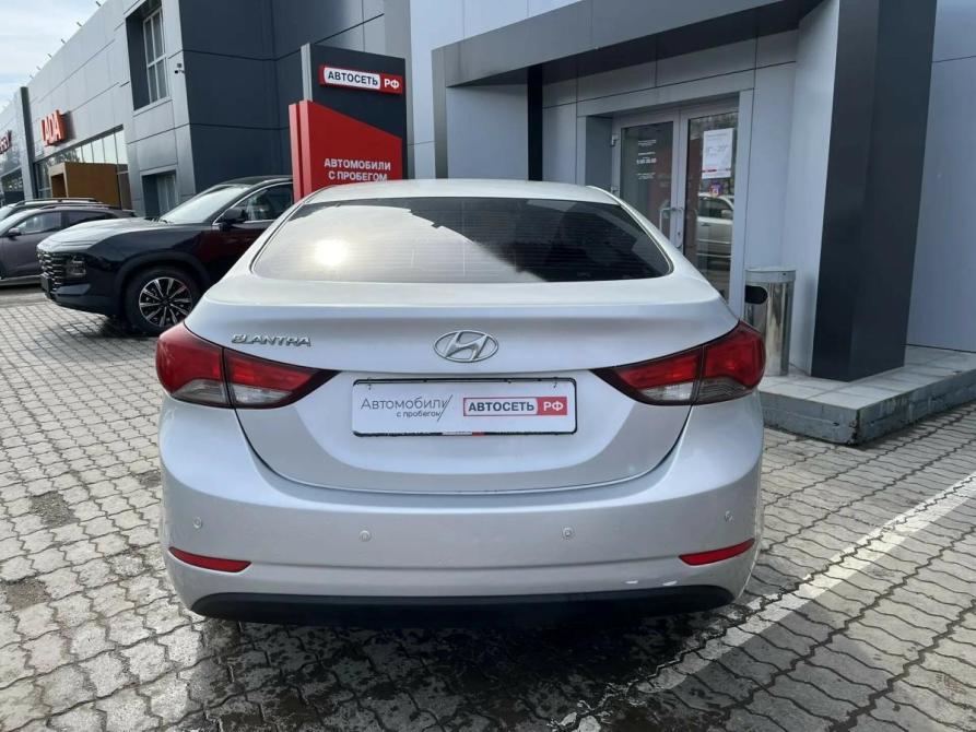 Hyundai Elantra V (MD) Рестайлинг Набережные Челны  - изображение 17
