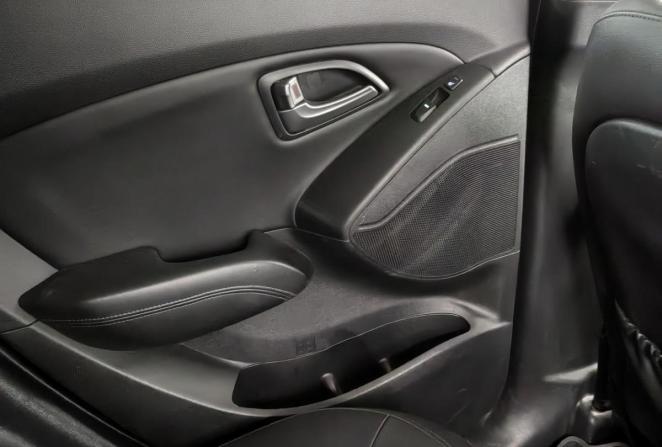 Hyundai ix35 I Рестайлинг с пробегом 2014 года, цена 1 375 000 рублей, 133556 км, внедорожник, Автокод Объявления